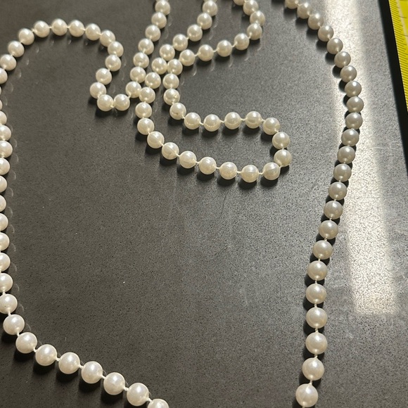 Long Pearl Necklace - Picture 6 of 6